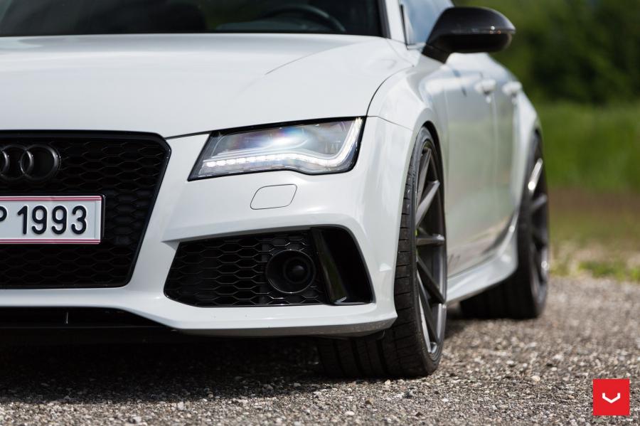 Детали экстерьера Audi RS7 Sportback on Vossen Wheels (CVT) 2017 года  (фото 21 из 52)